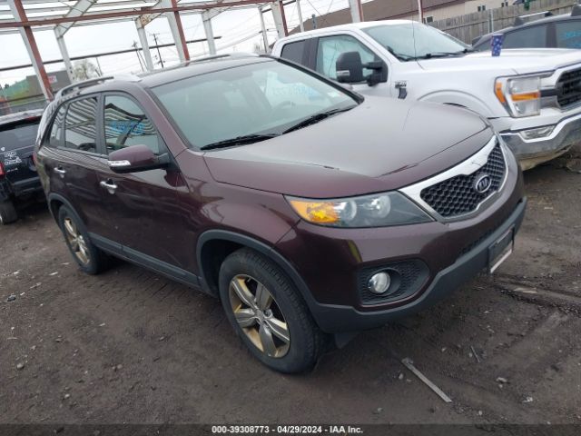 KIA SORENTO 2013 5xyku3a61dg379981