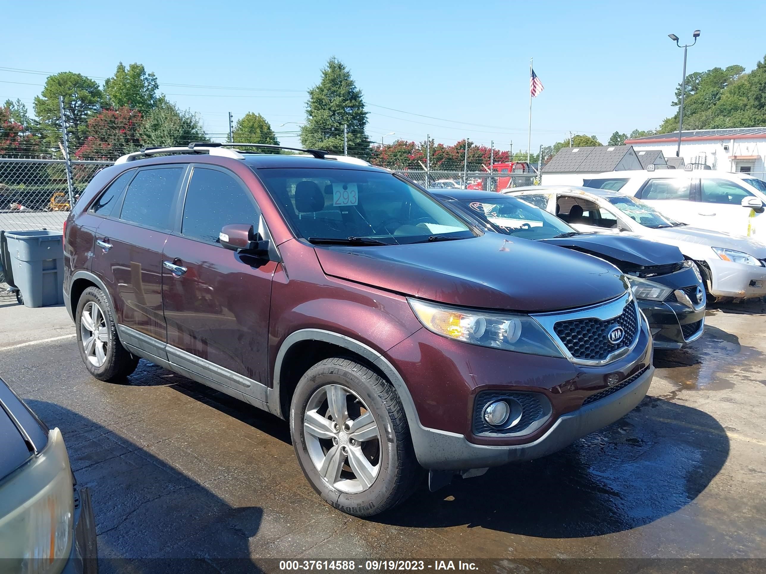 KIA SORENTO 2013 5xyku3a63dg346058