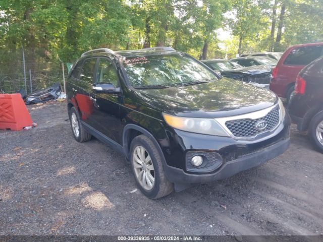 KIA SORENTO 2011 5xyku4a21bg089465