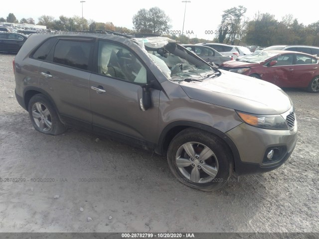 KIA SORENTO 2013 5xyku4a21dg386531