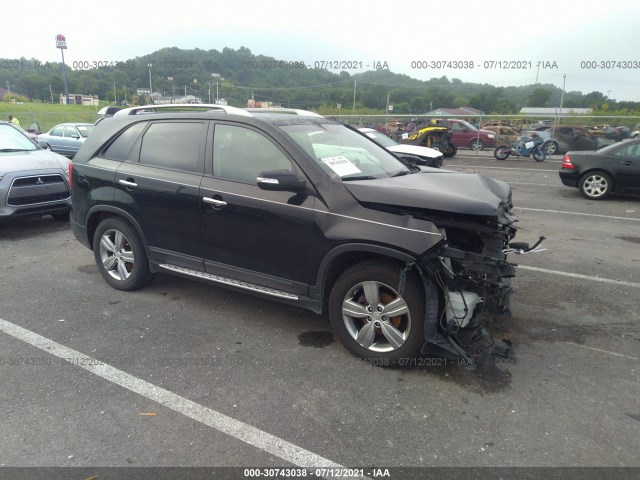 KIA SORENTO 2013 5xyku4a22dg357927