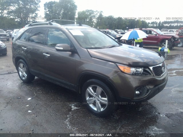 KIA SORENTO 2013 5xyku4a22dg374694