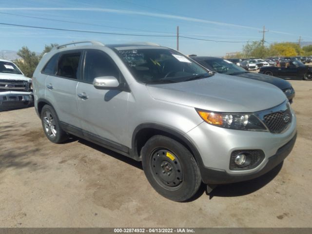 KIA SORENTO 2013 5xyku4a22dg377627