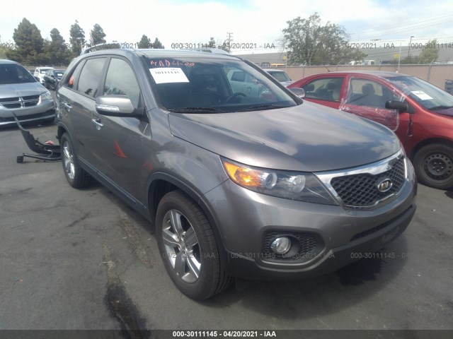 KIA SORENTO 2013 5xyku4a22dg383590