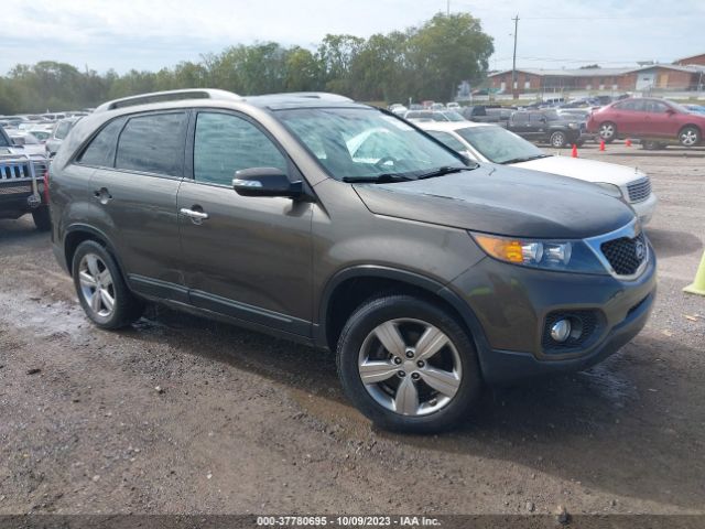 KIA SORENTO 2013 5xyku4a26dg422441