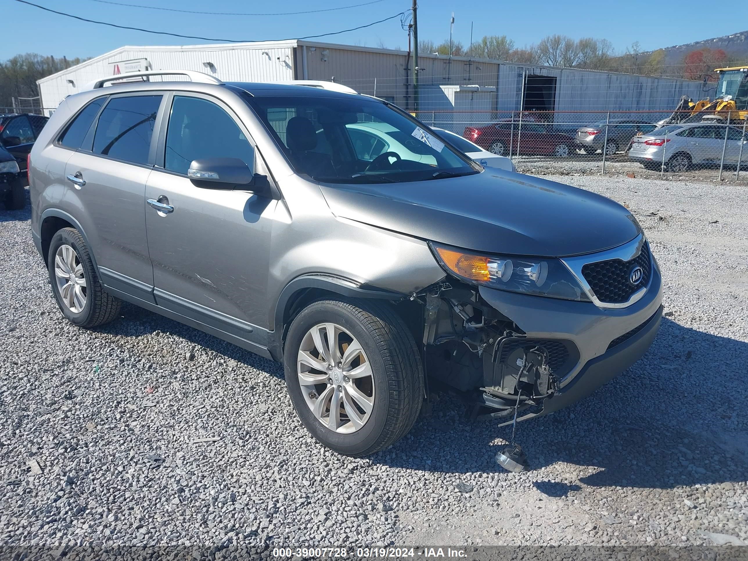 KIA SORENTO 2011 5xyku4a2xbg034173