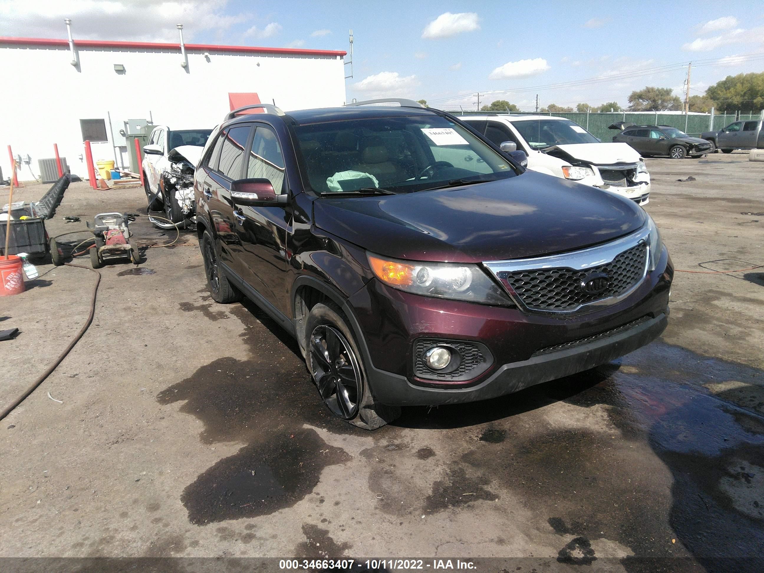 KIA SORENTO 2013 5xyku4a2xdg317644