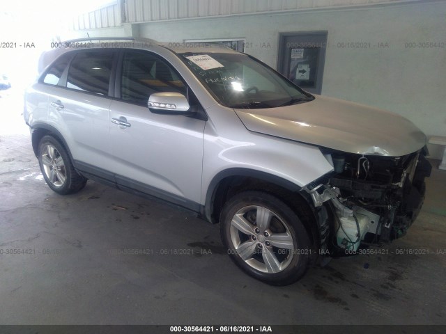 KIA SORENTO 2013 5xyku4a60dg318157