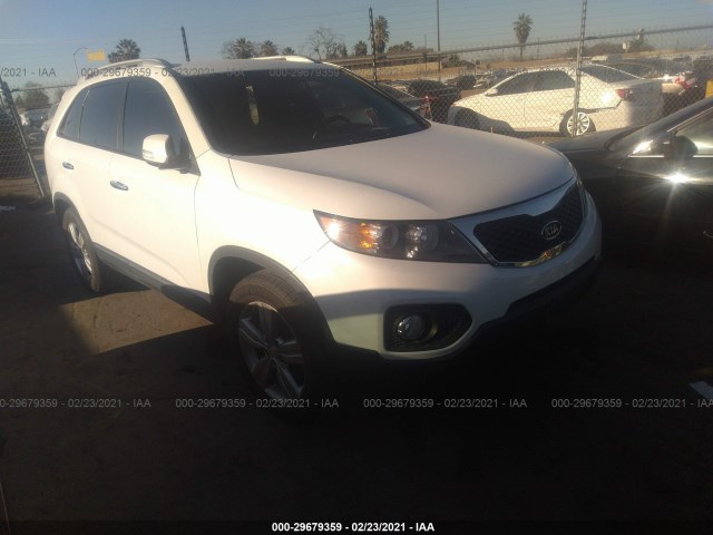 KIA SORENTO 2013 5xyku4a61dg422558