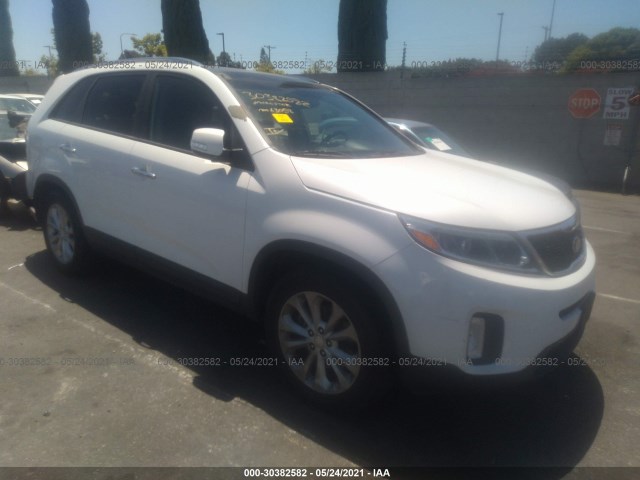 KIA SORENTO 2014 5xyku4a70eg526100