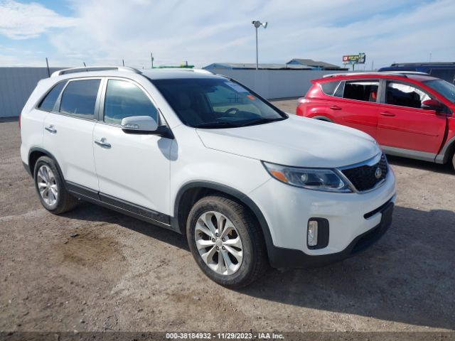 KIA SORENTO 2015 5xyku4a76fg589526