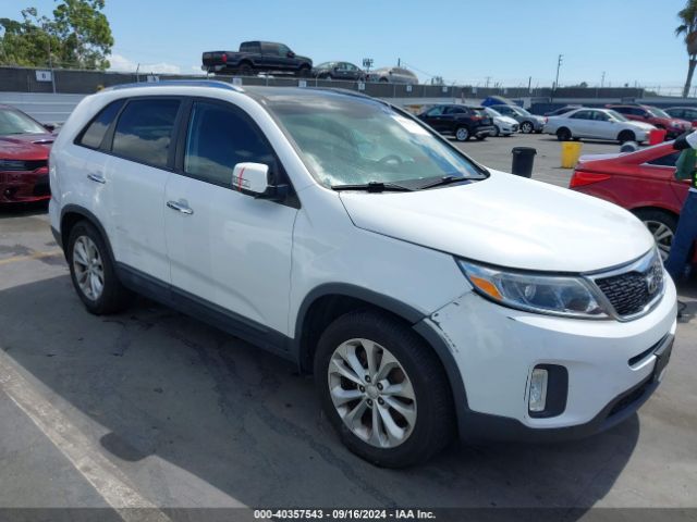 KIA SORENTO 2015 5xyku4a77fg620119