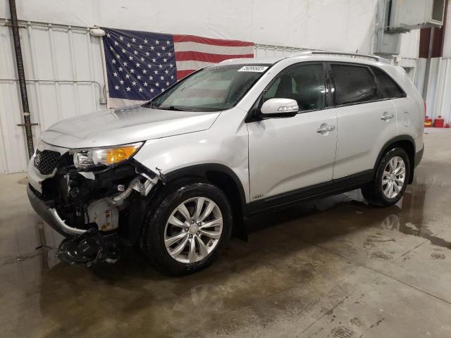 KIA SORENTO 2011 5xykuca17bg082571