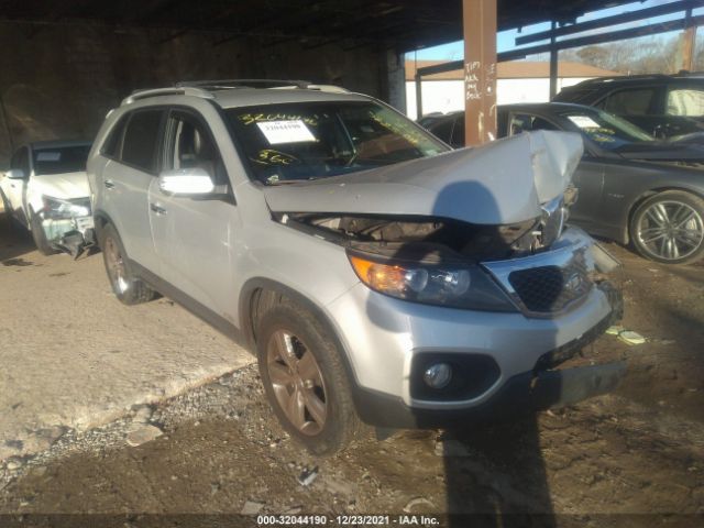 KIA SORENTO 2013 5xykuca66dg353635