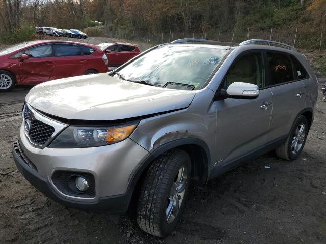 KIA SORENTO 2013 5xykuda20dg355304