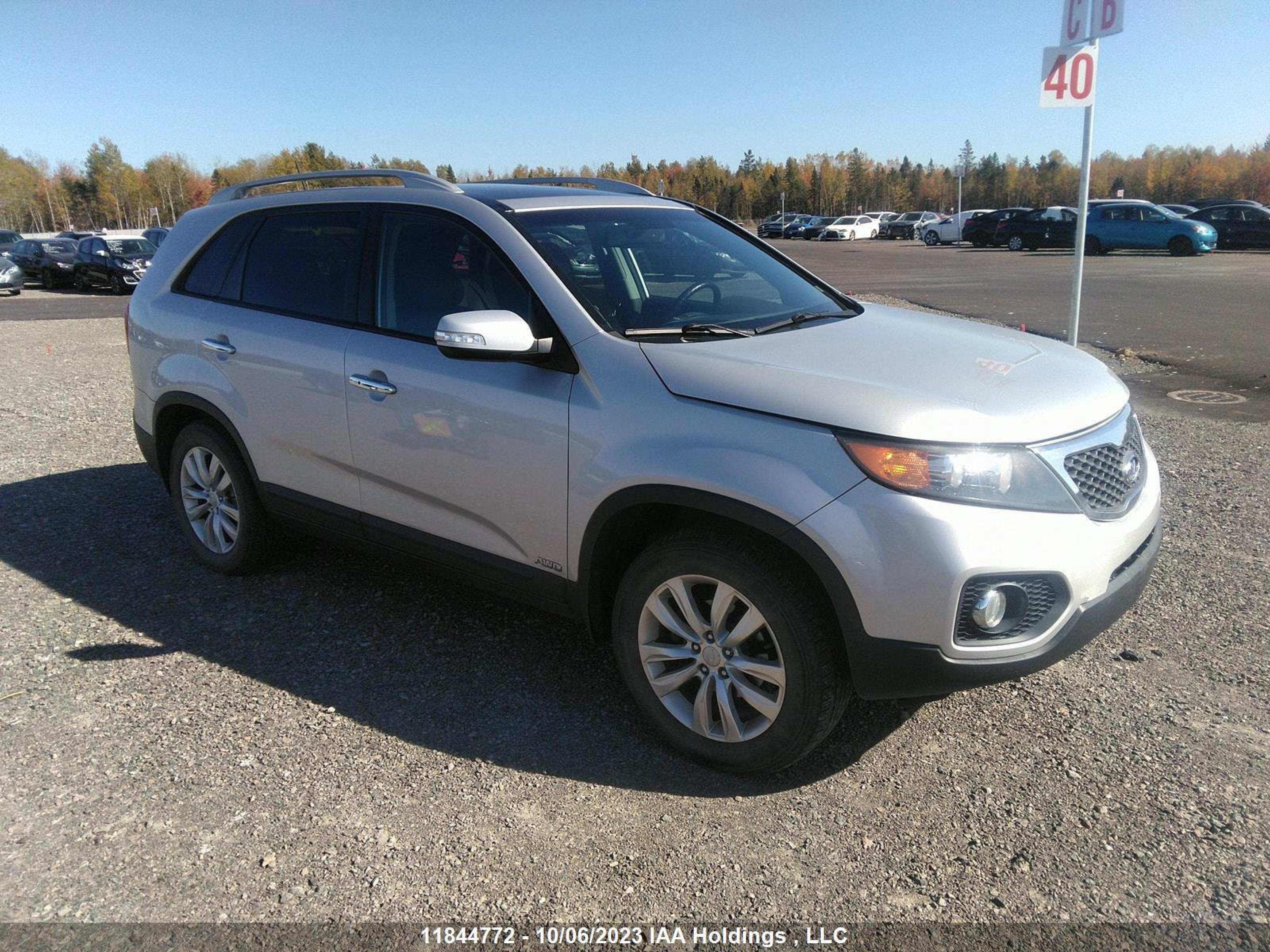 KIA SORENTO 2011 5xykuda21bg167307