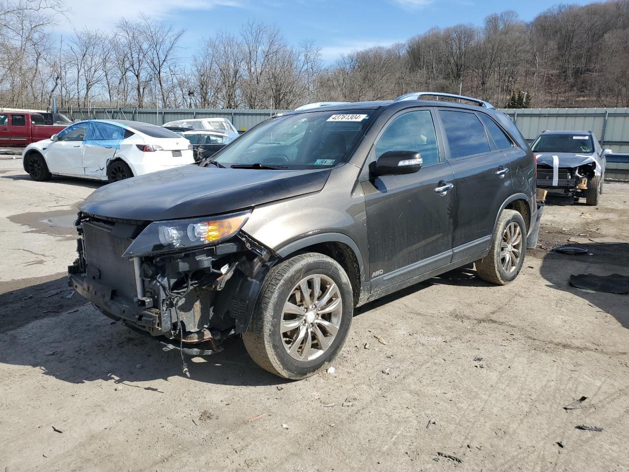 KIA SORENTO 2011 5xykuda23bg151609