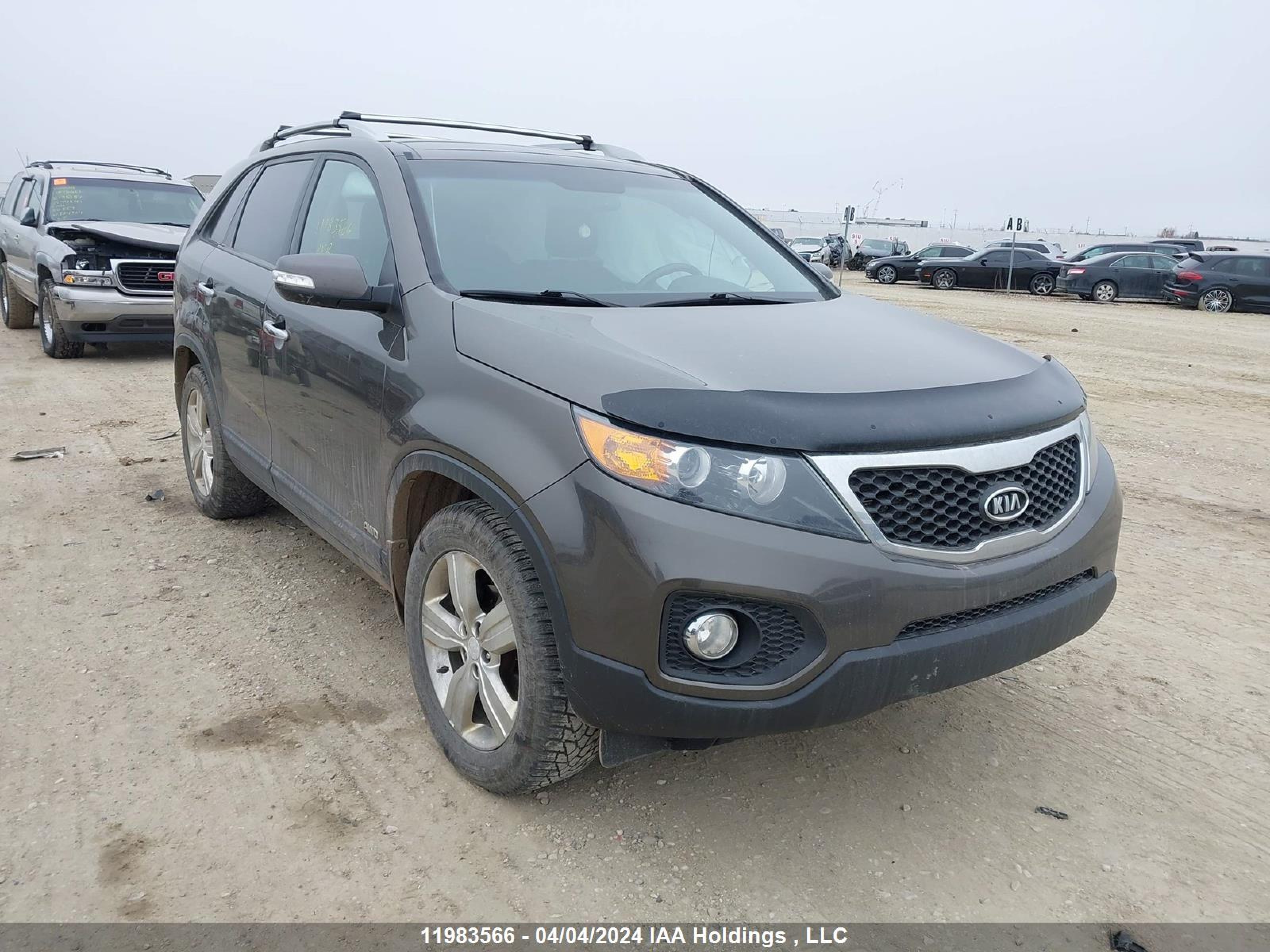 KIA SORENTO 2013 5xykuda25dg413164