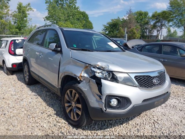 KIA SORENTO 2011 5xykuda27bg061752