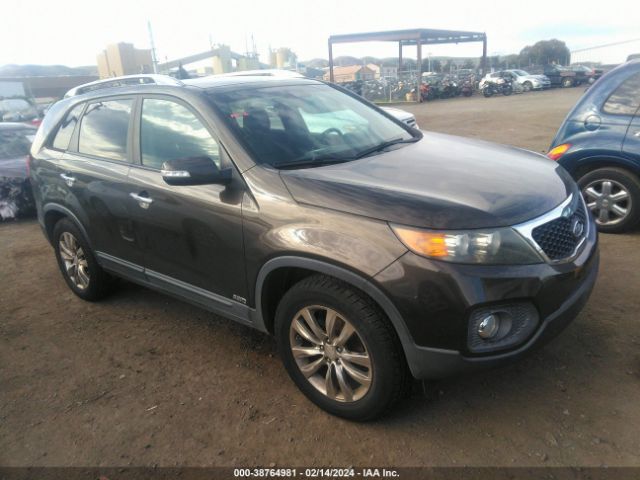 KIA SORENTO 2011 5xykuda27bg096954