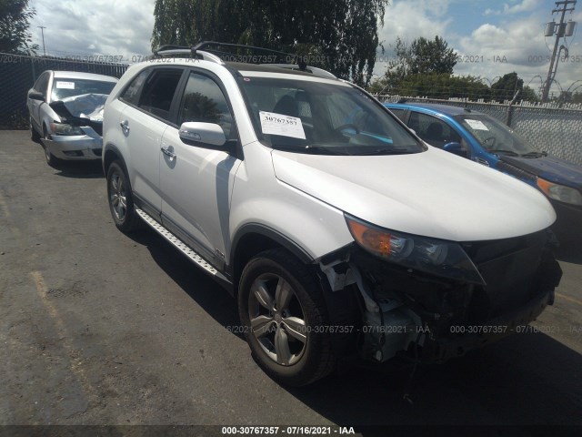 KIA SORENTO 2013 5xykuda27dg351198