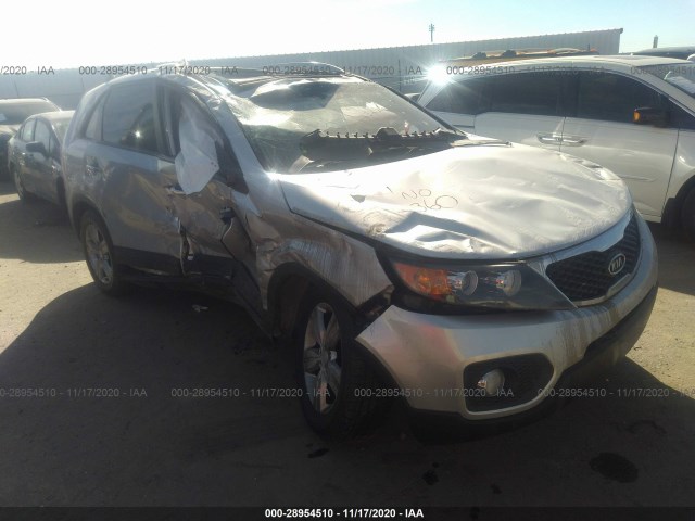 KIA SORENTO 2013 5xykuda27dg416308