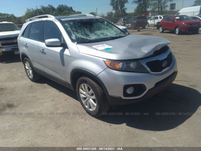 KIA SORENTO 2011 5xykuda28bg001561