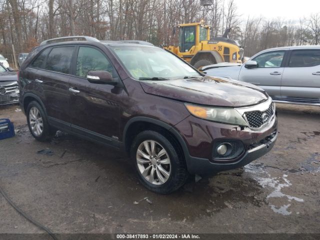 KIA SORENTO 2011 5xykuda28bg118086