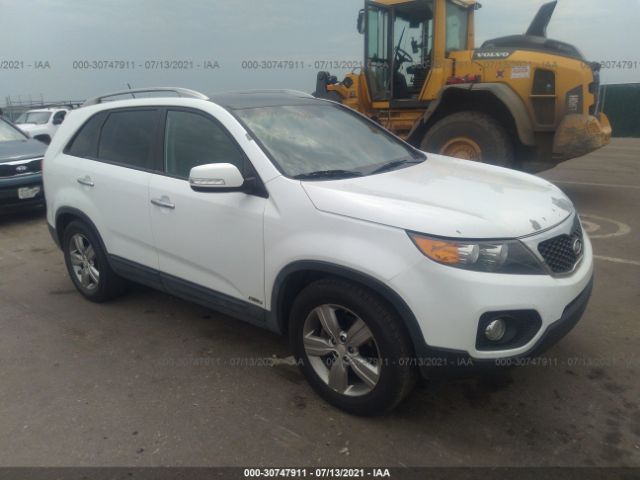 KIA SORENTO 2013 5xykuda28dg337696