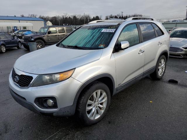 KIA SORENTO 2011 5xykuda29bg090802