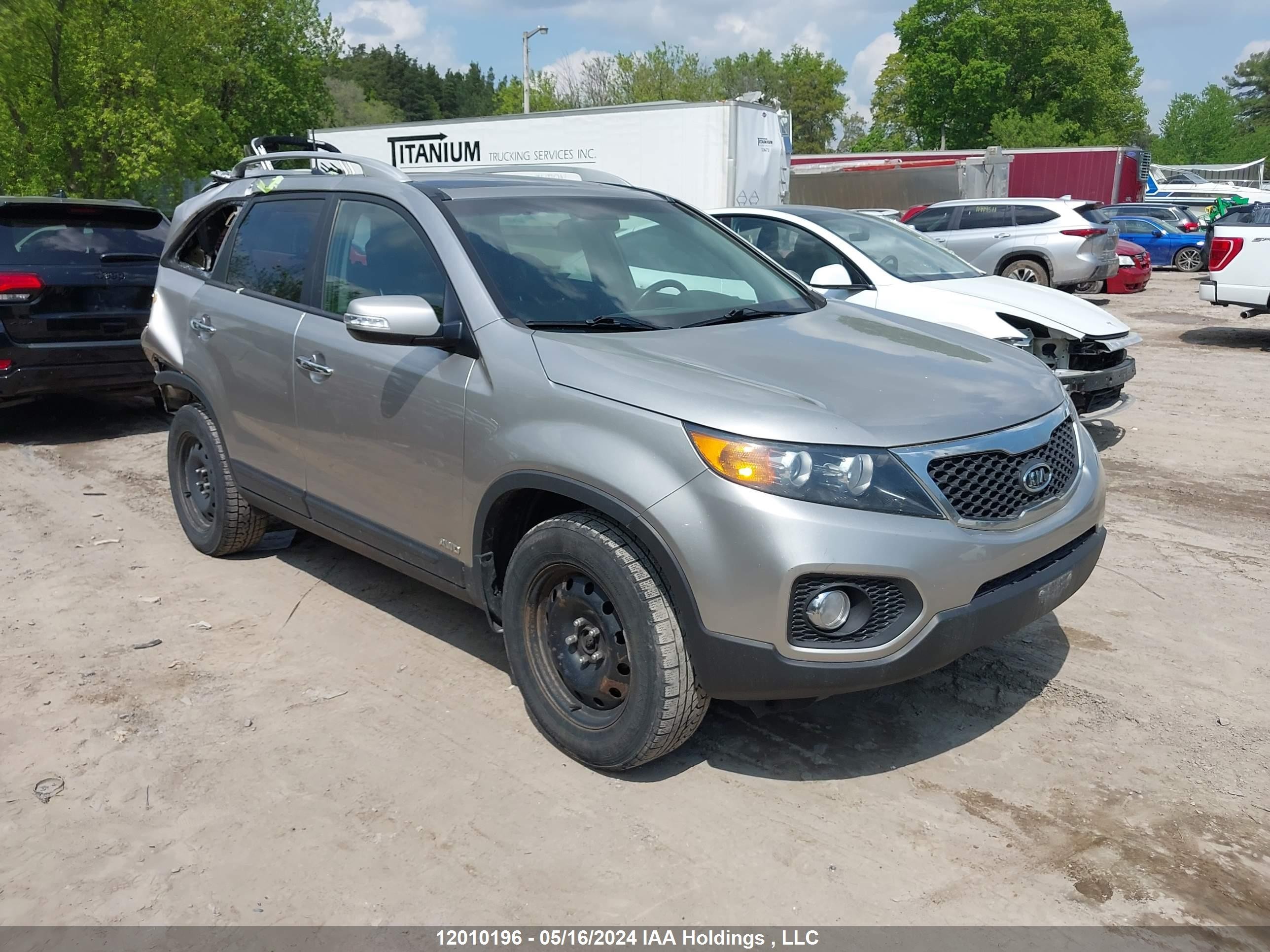 KIA SORENTO 2013 5xykuda29dg394862