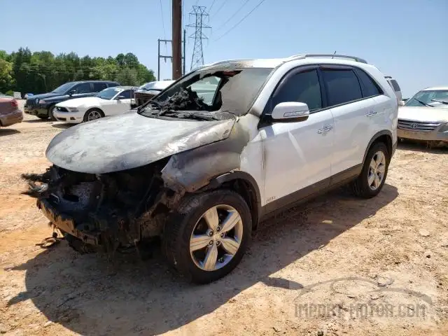 KIA SORENTO 2013 5xykuda63dg400562