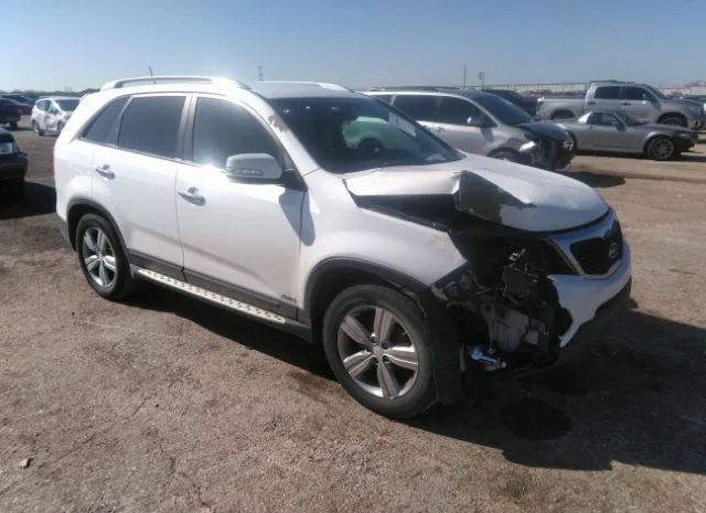 KIA SORENTO 2013 5xykuda64dg373257