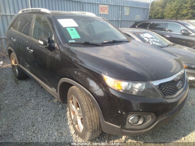 KIA SORENTO 2013 5xykuda66dg313240