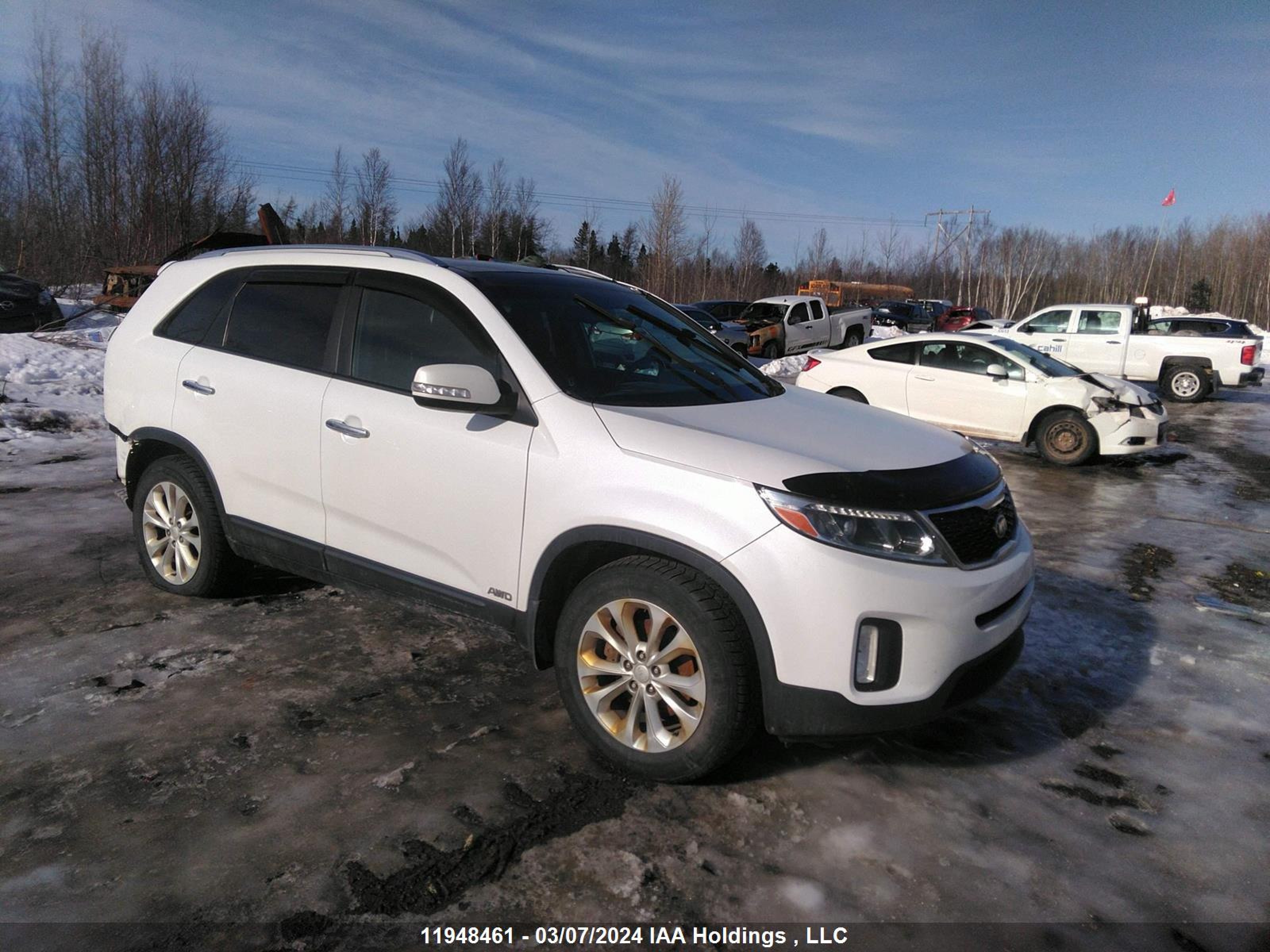 KIA SORENTO 2015 5xykuda77fg610383