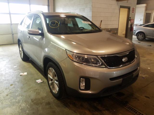 KIA SORENTO EX 2015 5xykuda78fg556561