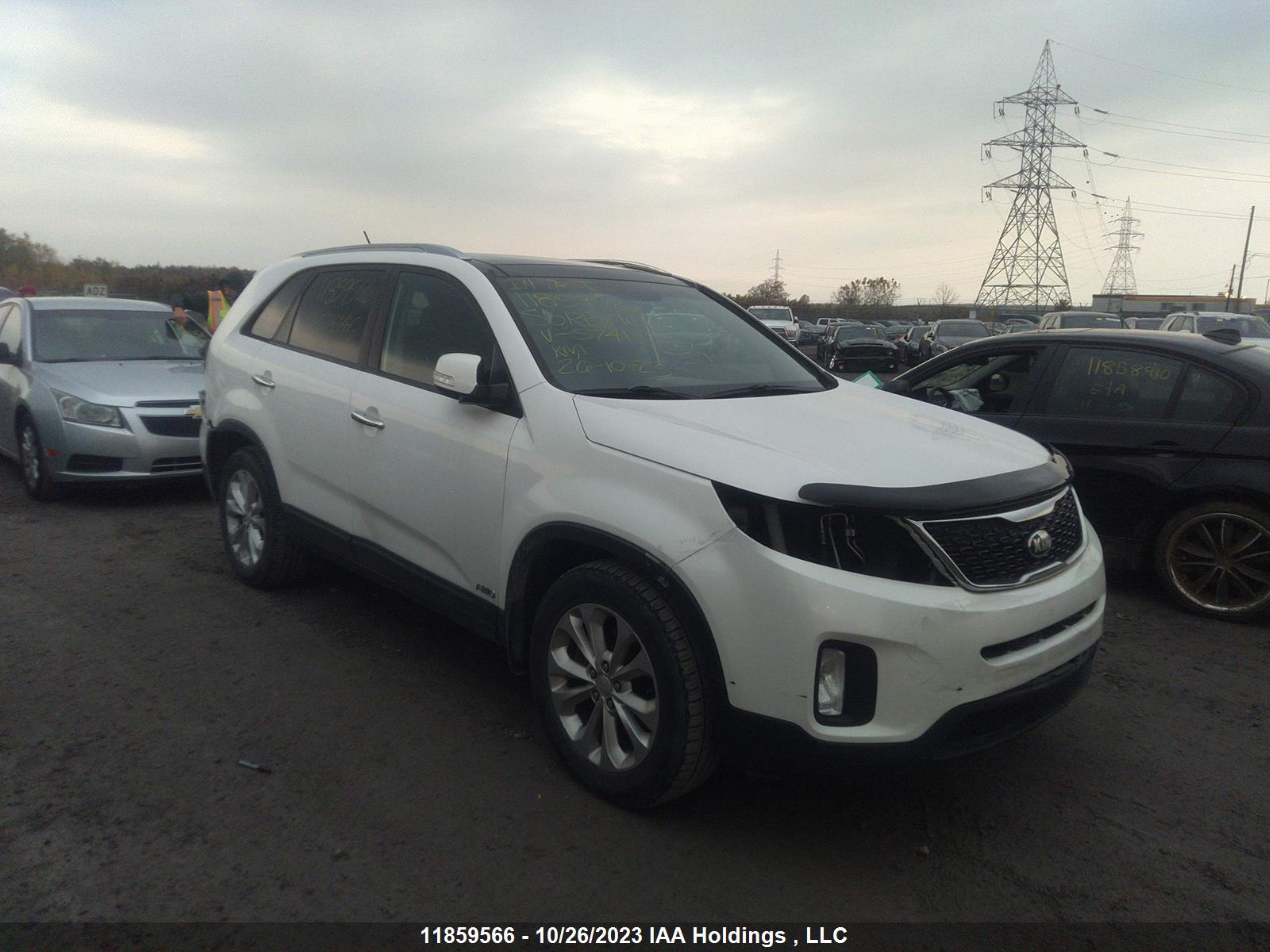 KIA SORENTO 2015 5xykuda79fg574146