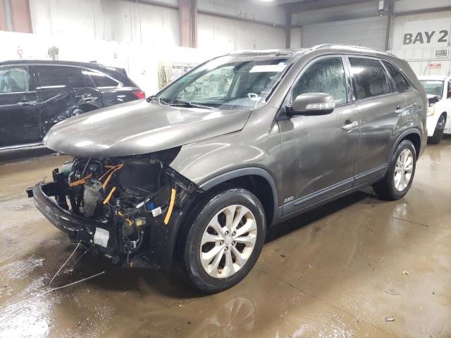 KIA SORENTO 2014 5xykuda7xeg548797