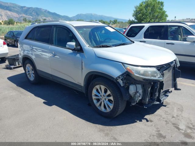 KIA SORENTO 2015 5xykuda7xfg610491