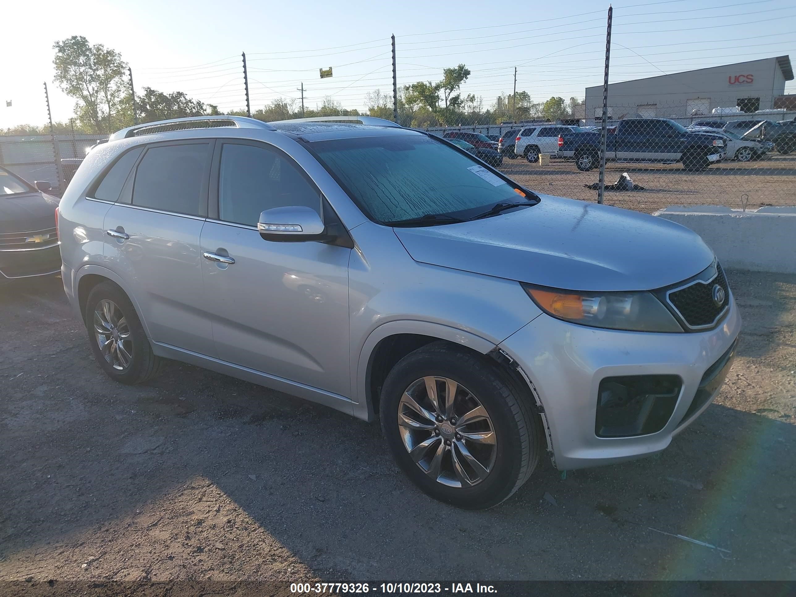 KIA SORENTO 2012 5xykw4a25cg235815