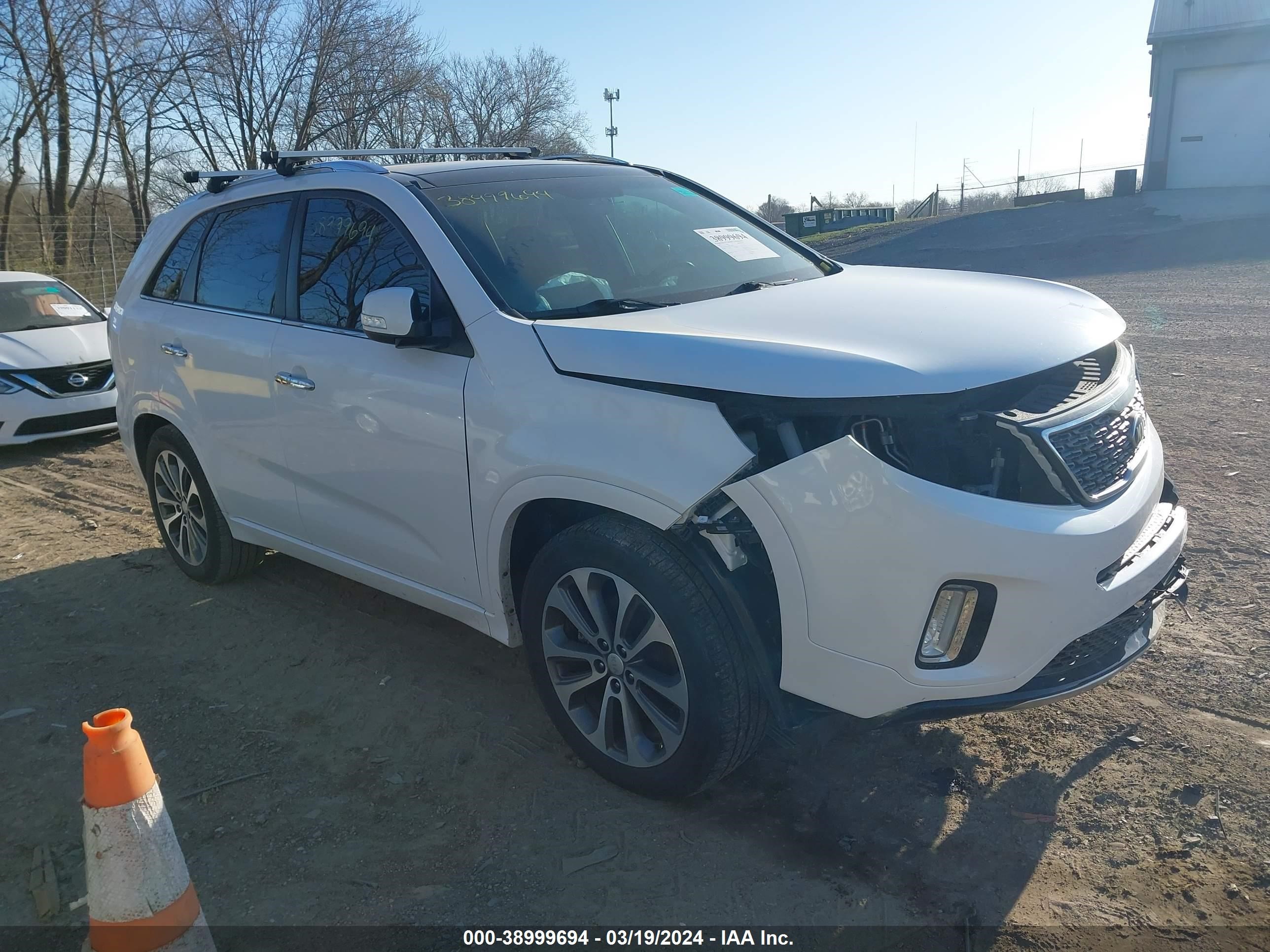 KIA SORENTO 2015 5xykw4a78fg653849