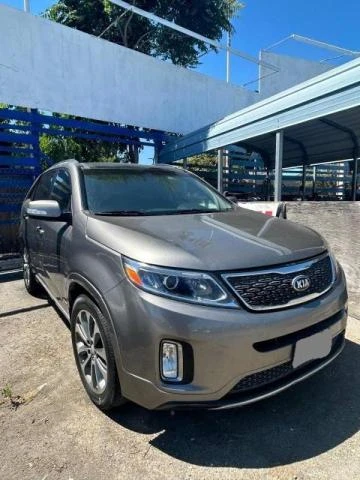 KIA SORENTO SX 2015 5xykw4a79fg614218