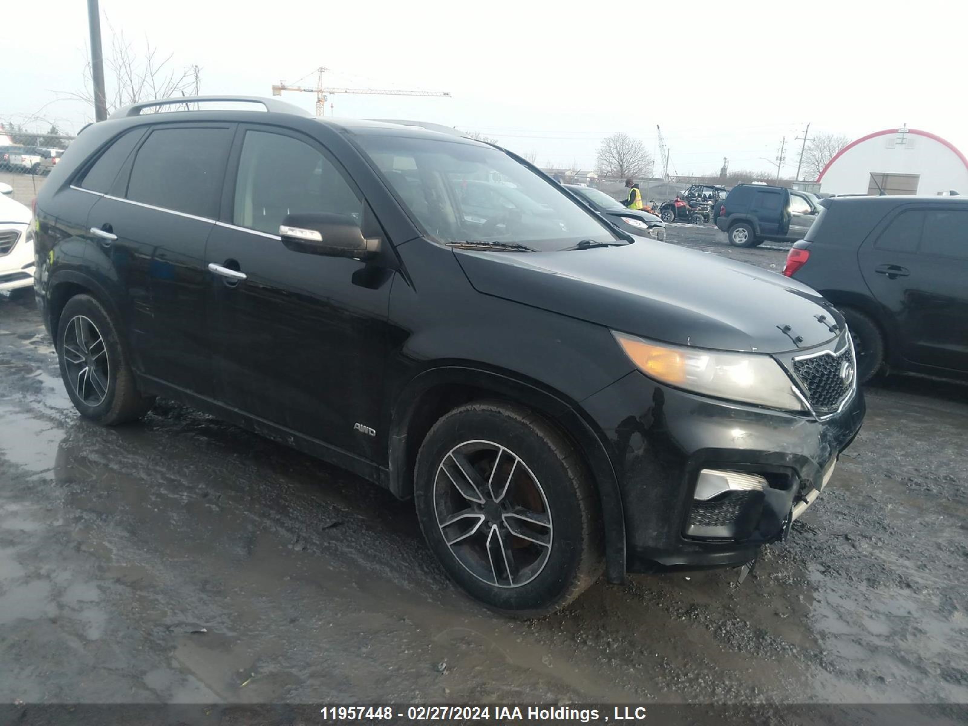 KIA SORENTO 2011 5xykwda25bg152450