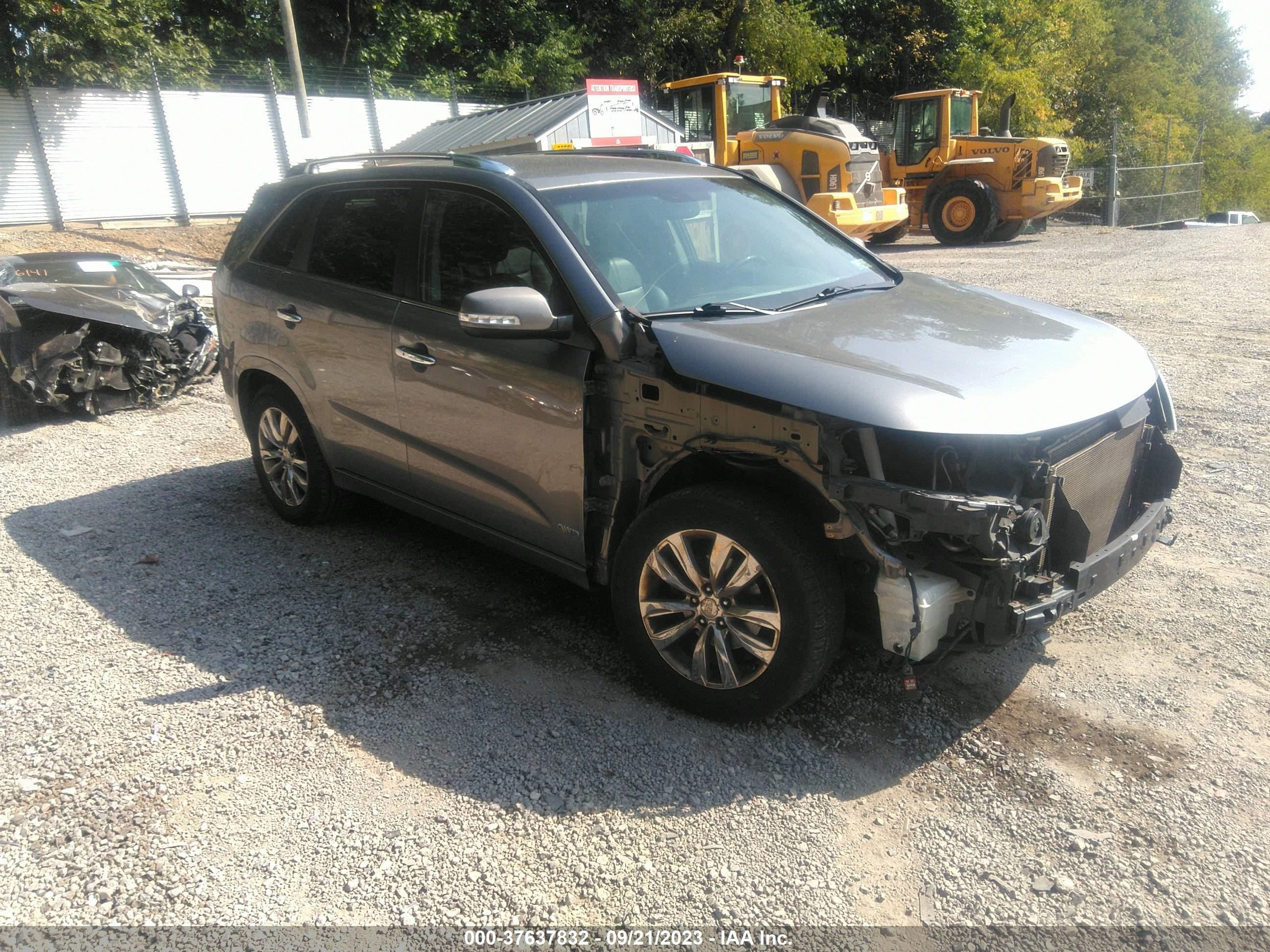 KIA SORENTO 2012 5xykwda26cg256057