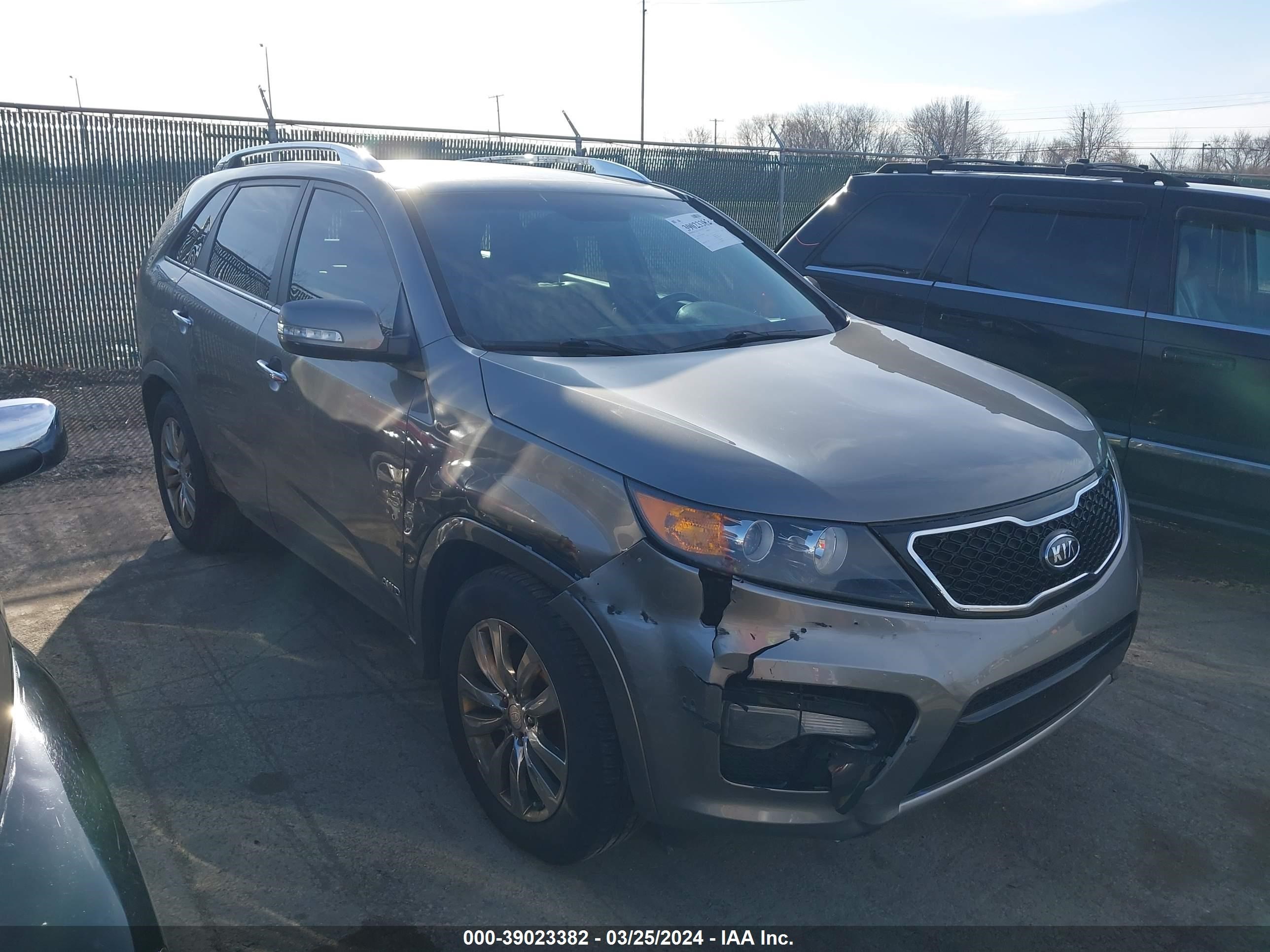 KIA SORENTO 2012 5xykwda28cg284460