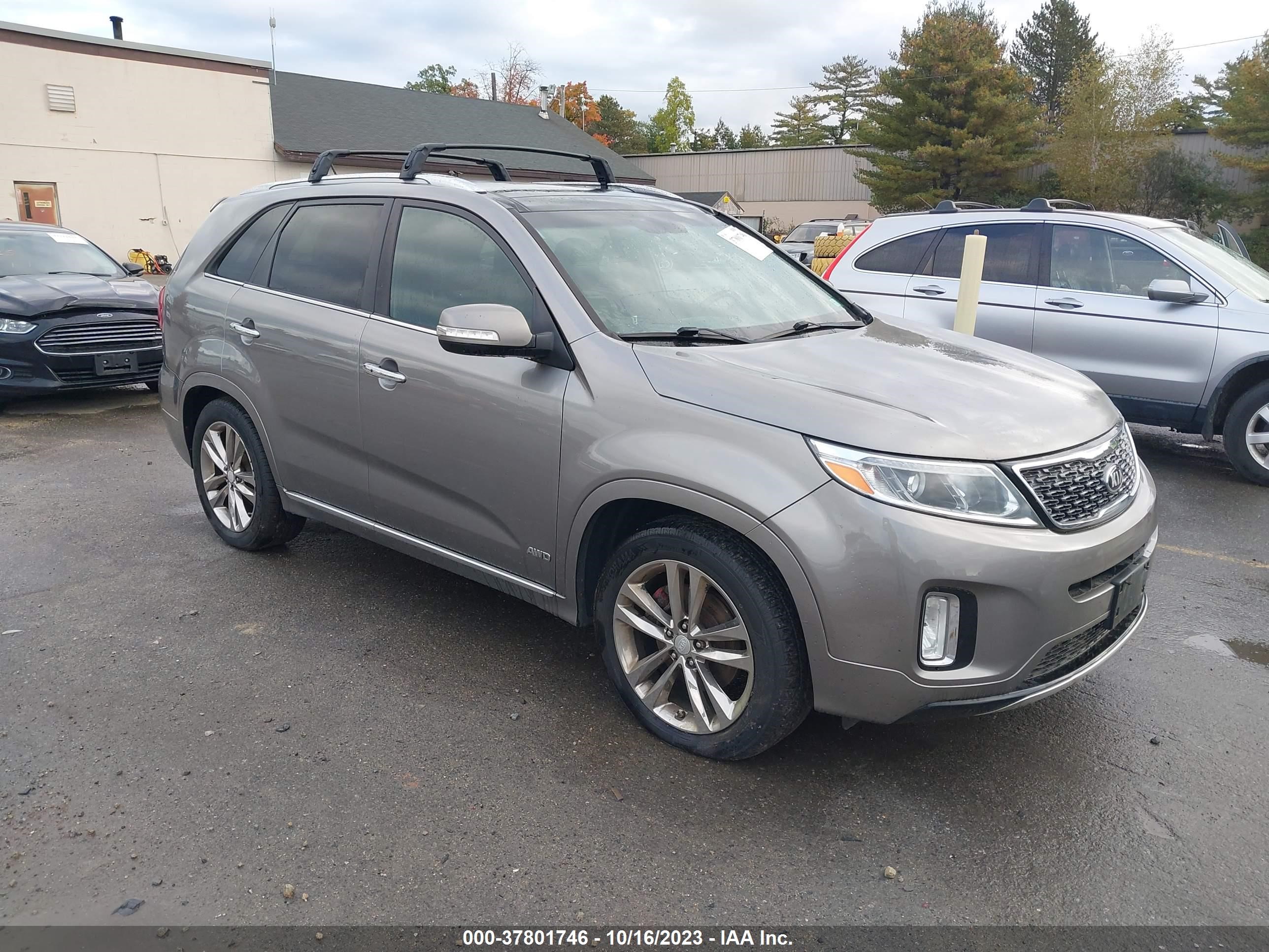 KIA SORENTO 2015 5xykwda70fg652257