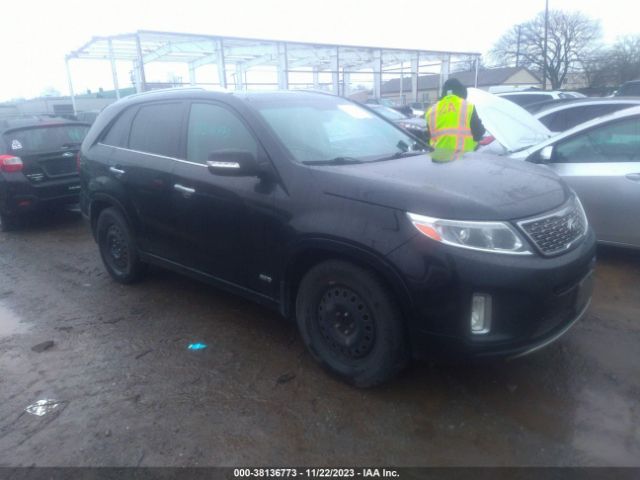 KIA SORENTO 2015 5xykwda72fg649411