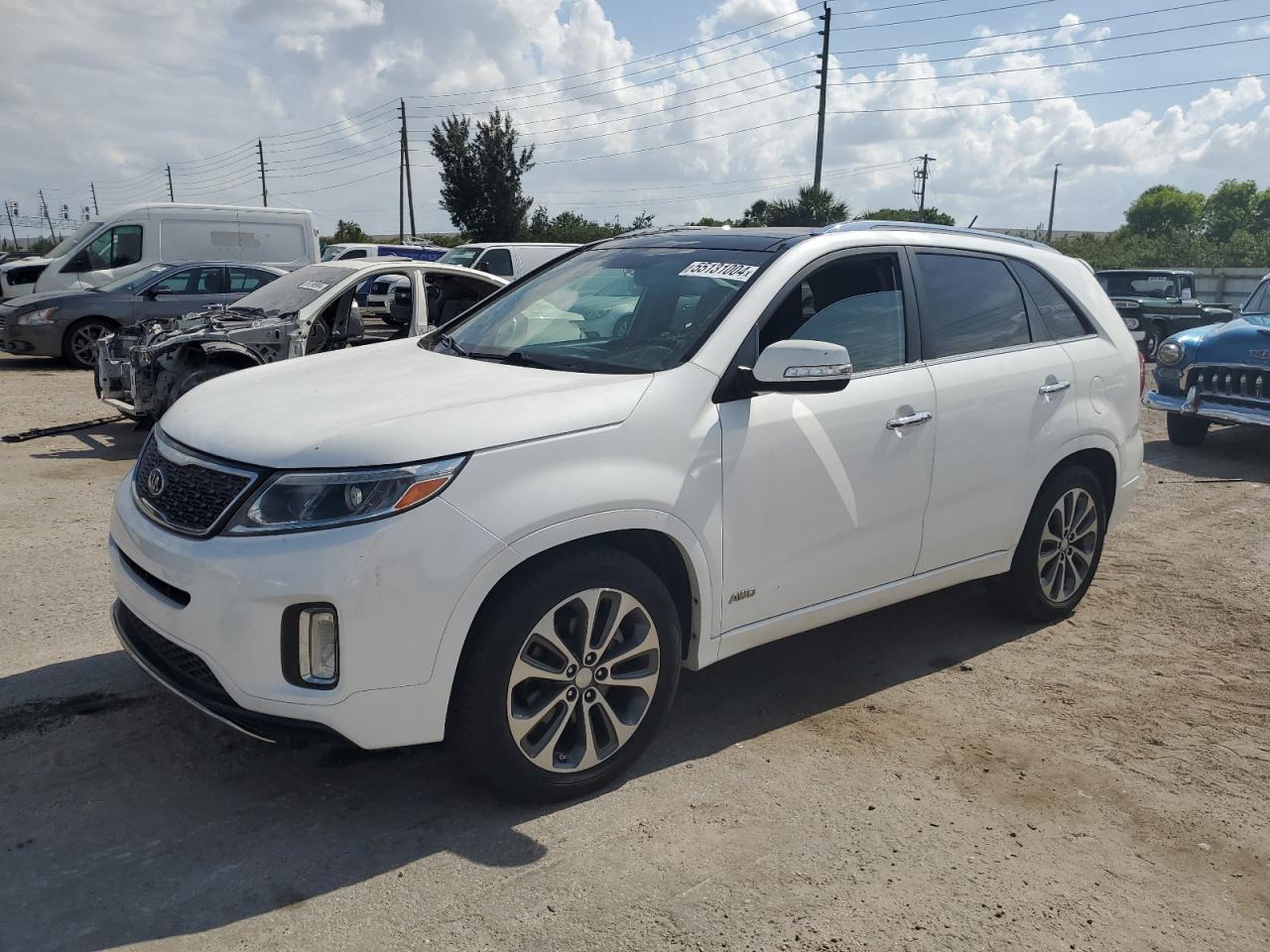 KIA SORENTO 2014 5xykwda75eg432983