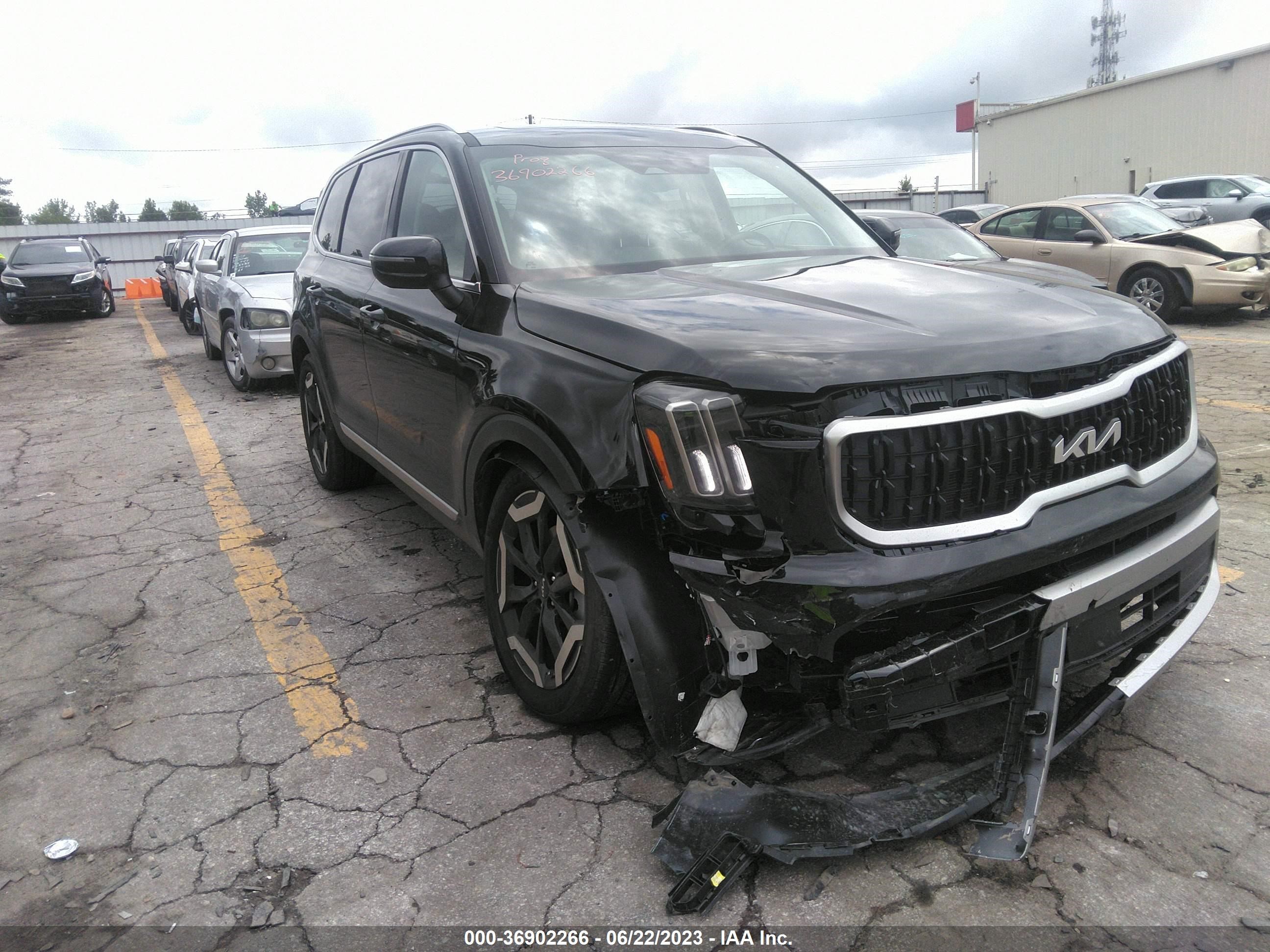 KIA TELLURIDE 2023 5xyp3dgc4pg329950