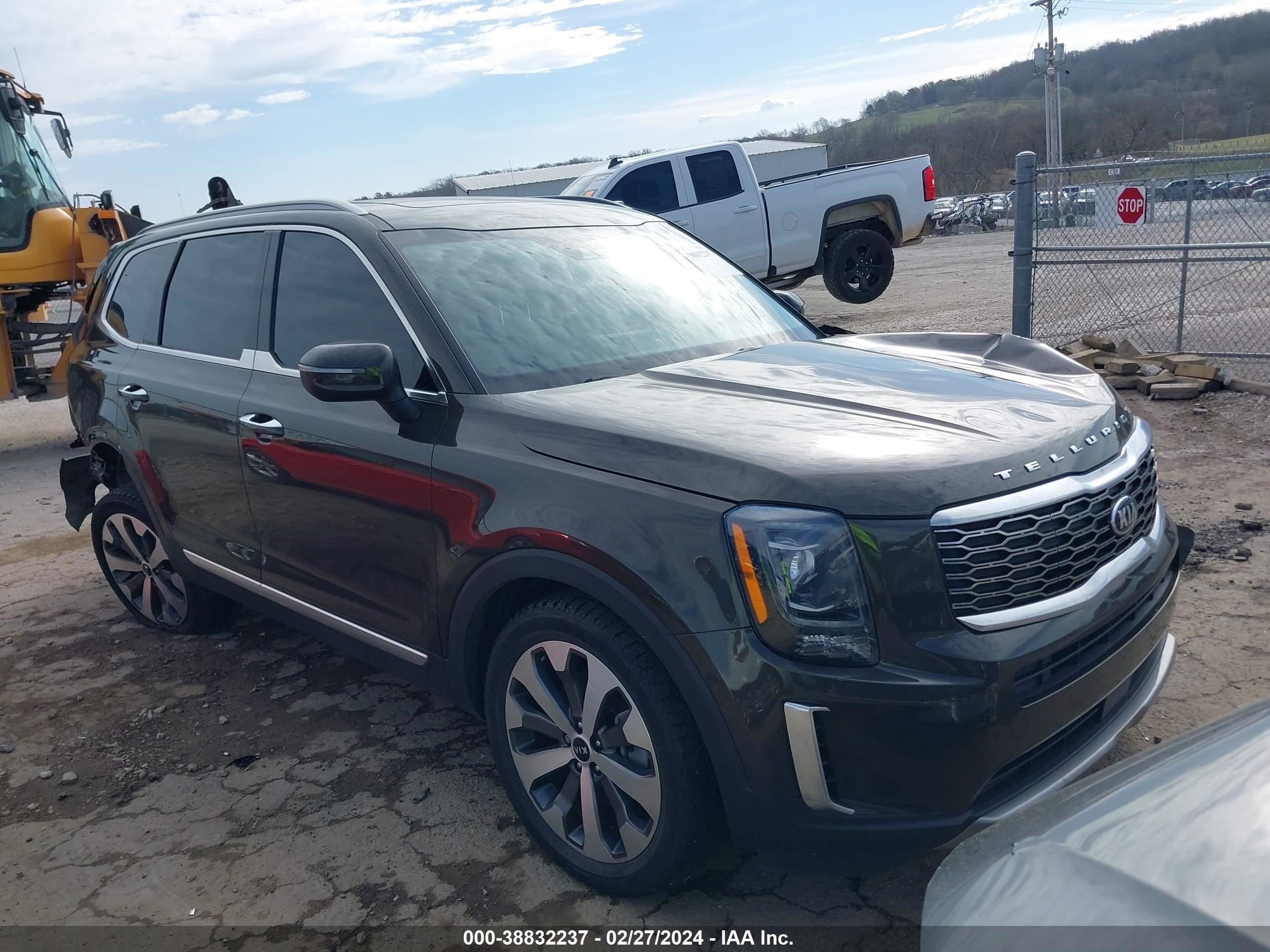 KIA TELLURIDE 2020 5xyp64hc3lg082145